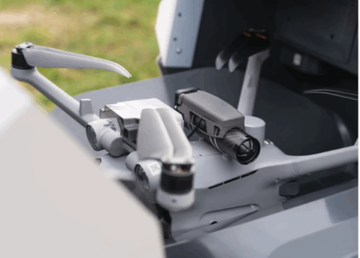 Kronos M4D parachutesysteem Dock 3